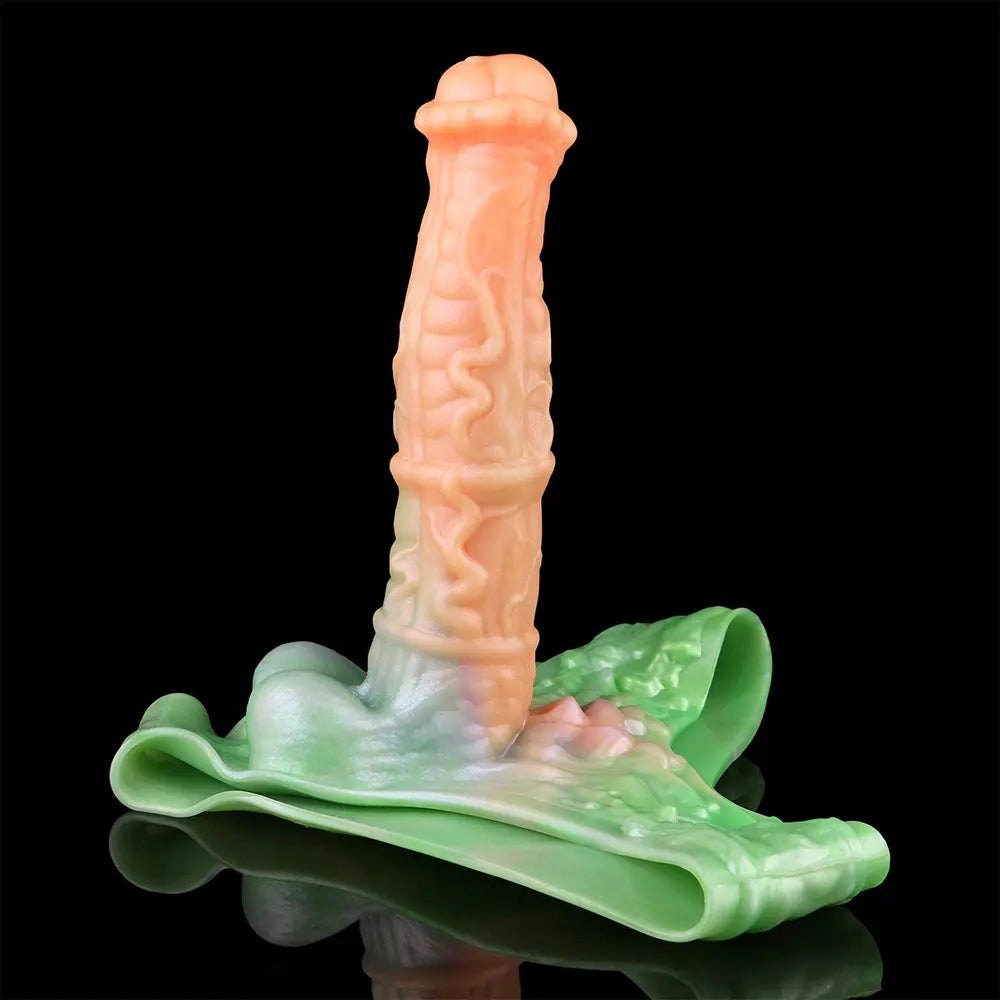 Large silicone dildo with ruffled flared base, photo 1