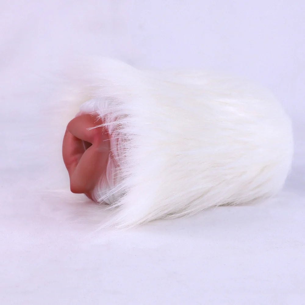 White fur masturbator, triangular entry, photo 3