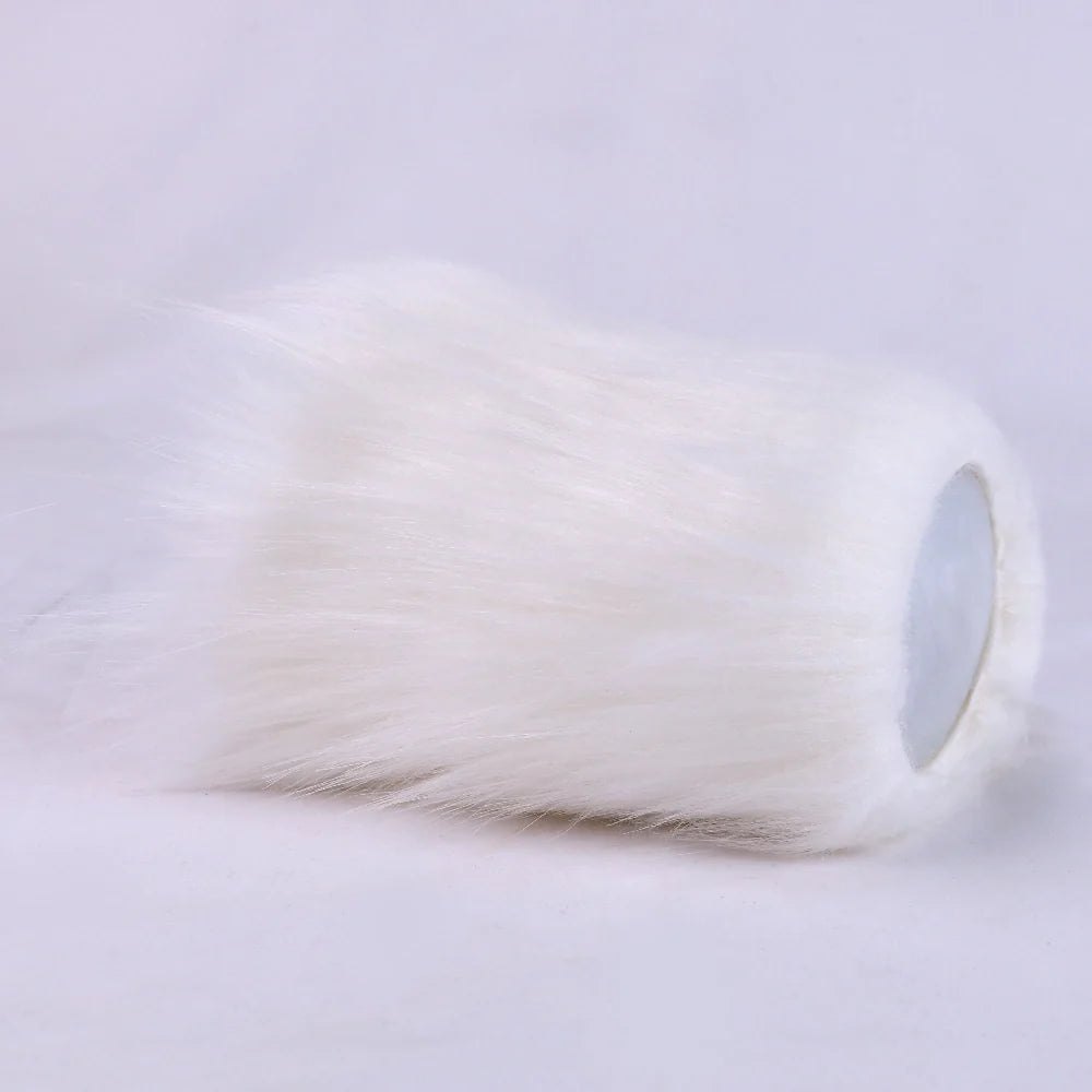 White fur masturbator, triangular entry, photo 6