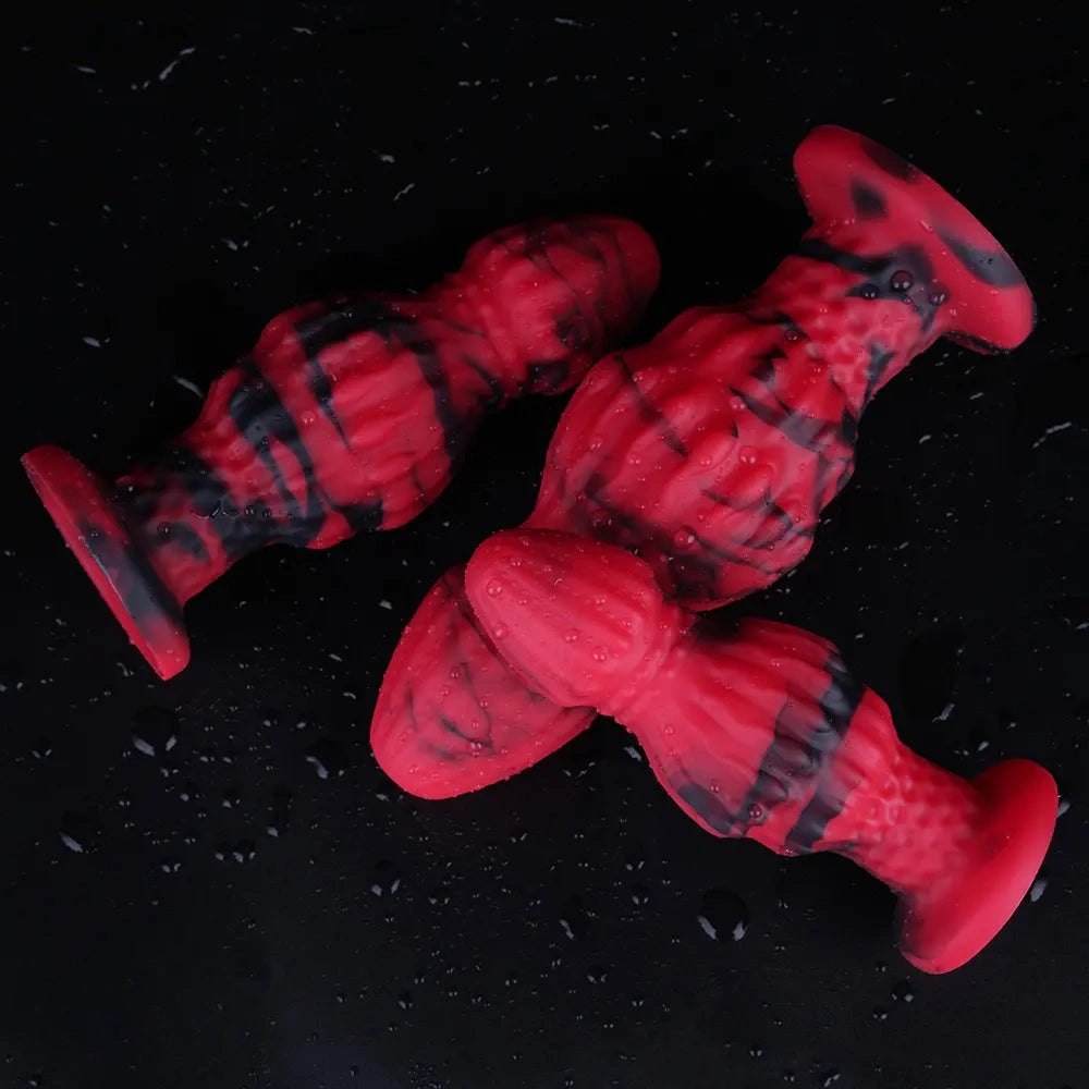 Red and black marbled fantasy plug, photo 4