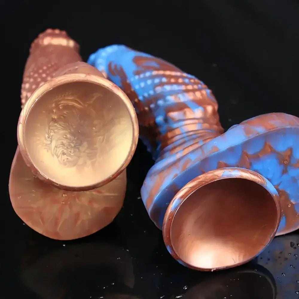 Metallic scaled fantasy silicone dildo, photo 12