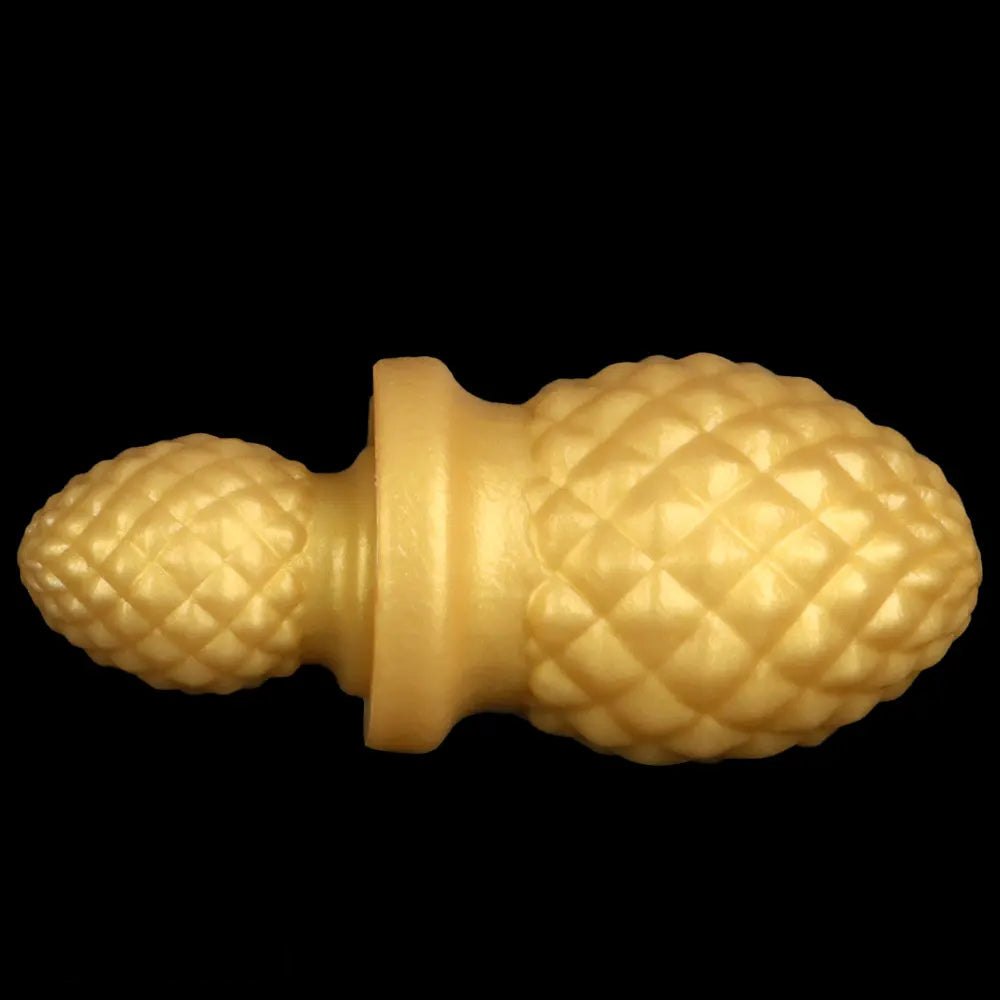 Gold pineapple texture silicone butt plug, photo 3