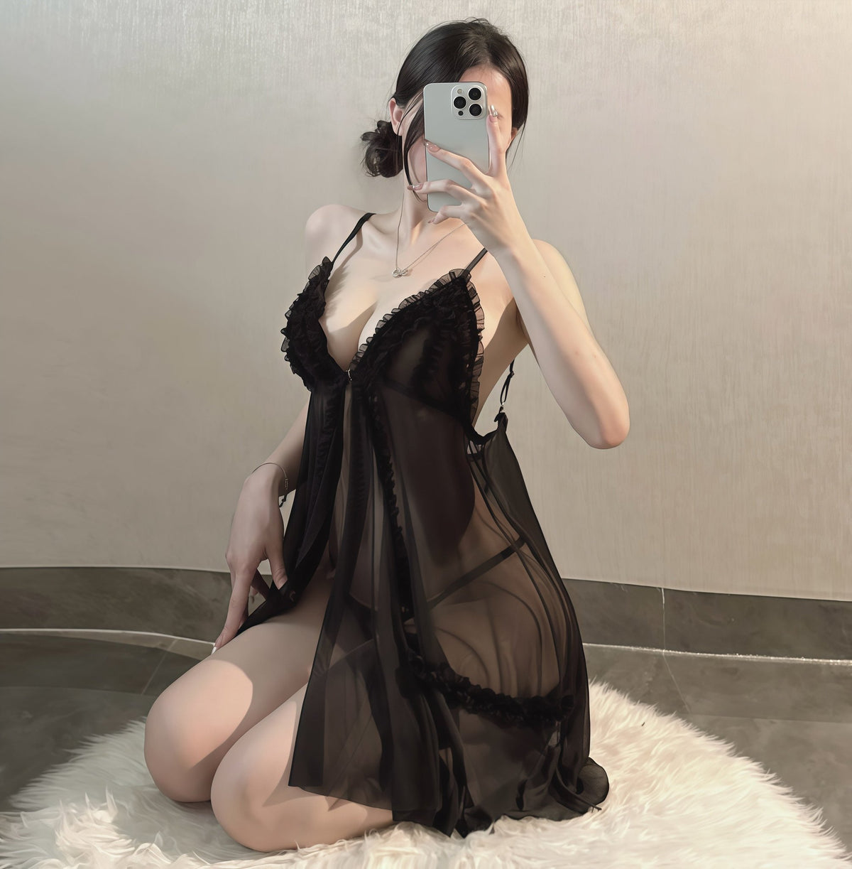 Black plus size backless mesh camisole nightdress