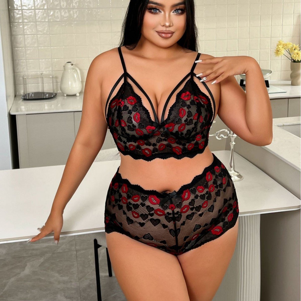 Black plus size lip print sheer lace lingerie set