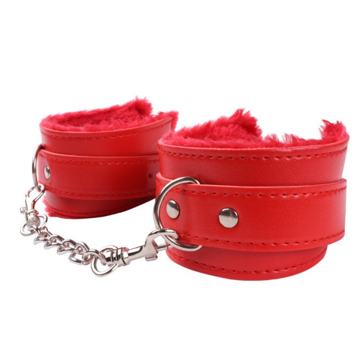 Pu leather restraint cuffs with faux fur lining, photo 2
