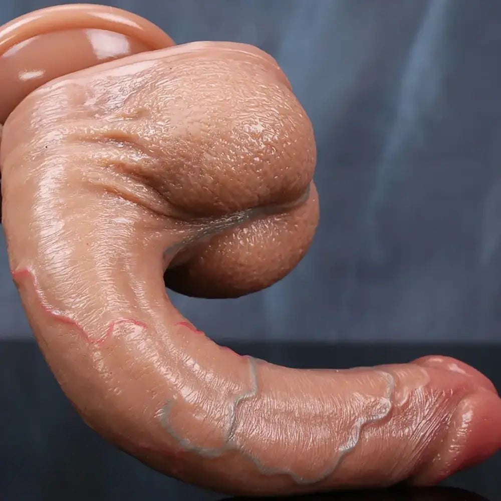 Flesh-tone realistic silicone dildo, photo 5