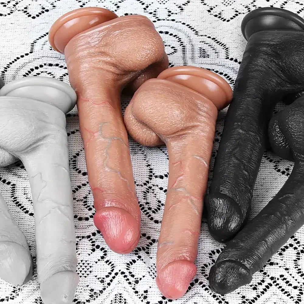 Flesh-tone realistic silicone dildo, photo 7