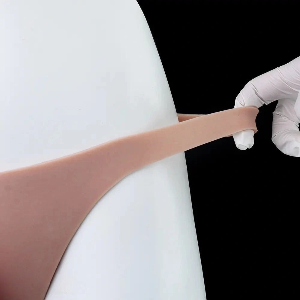 Flesh realistic strap-on dildo, photo 13