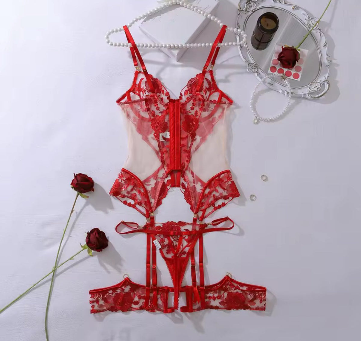 Red lace open cup garter corset set, photo 7
