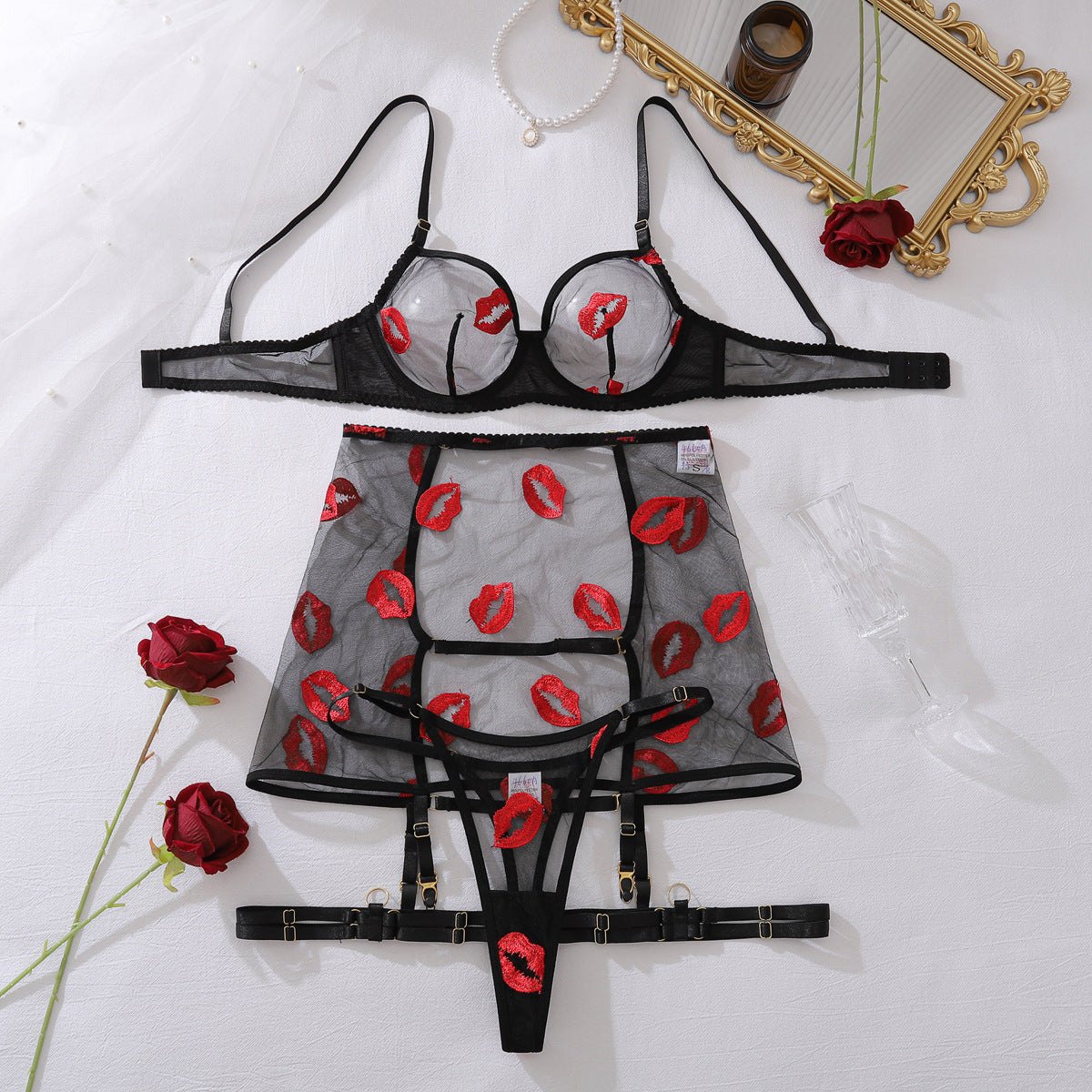 Black red lips embroidered mesh garter set