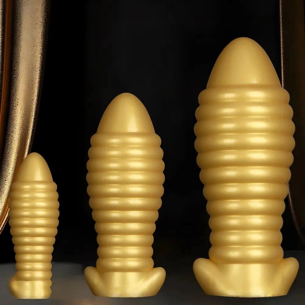 Gold ribbed silicone butt plug, photo 3