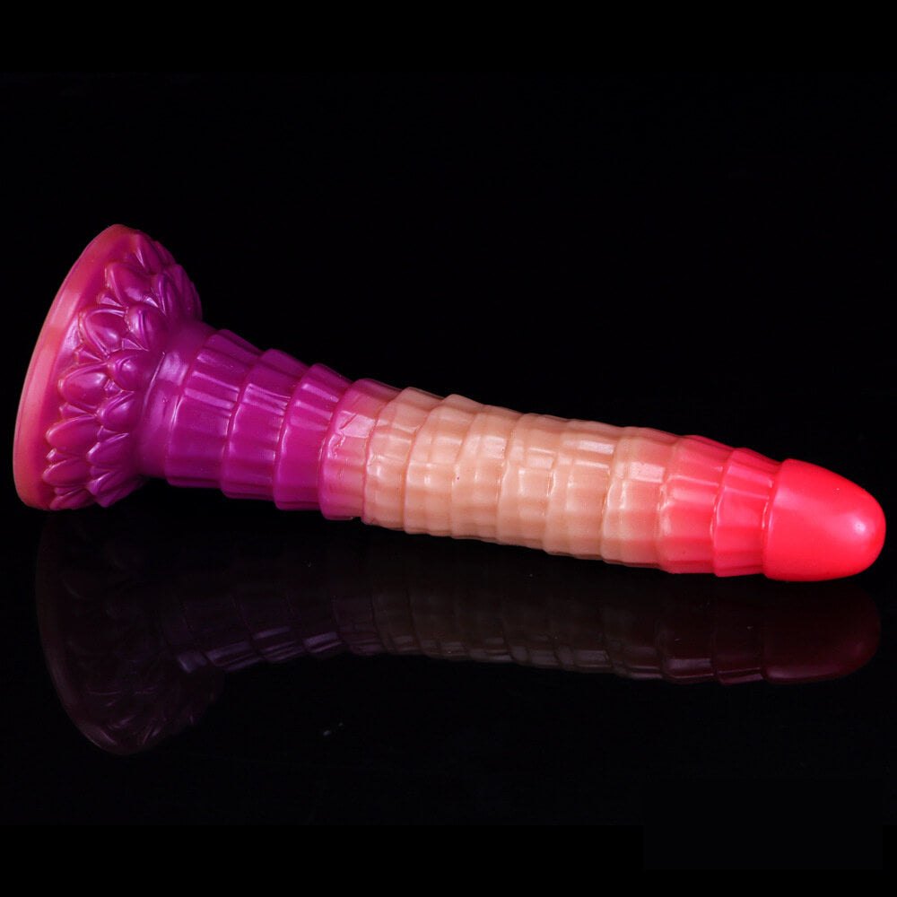 Ribbed ombre liquid silicone animal dildo, photo 3