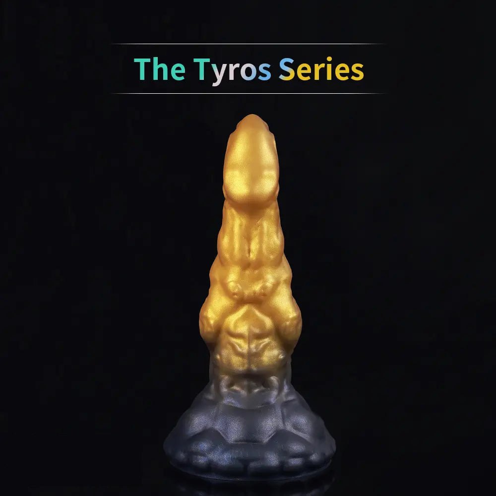 Ridged fantasy silicone dildo with suction cup base, photo 7