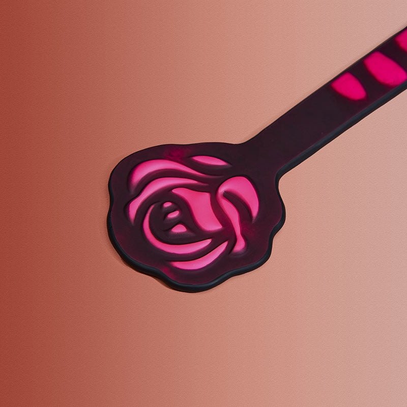 Black rose-shaped color-changing paddle, photo 3