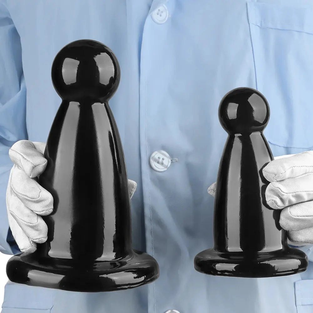 Black PVC butt plug with flared base, photo 12
