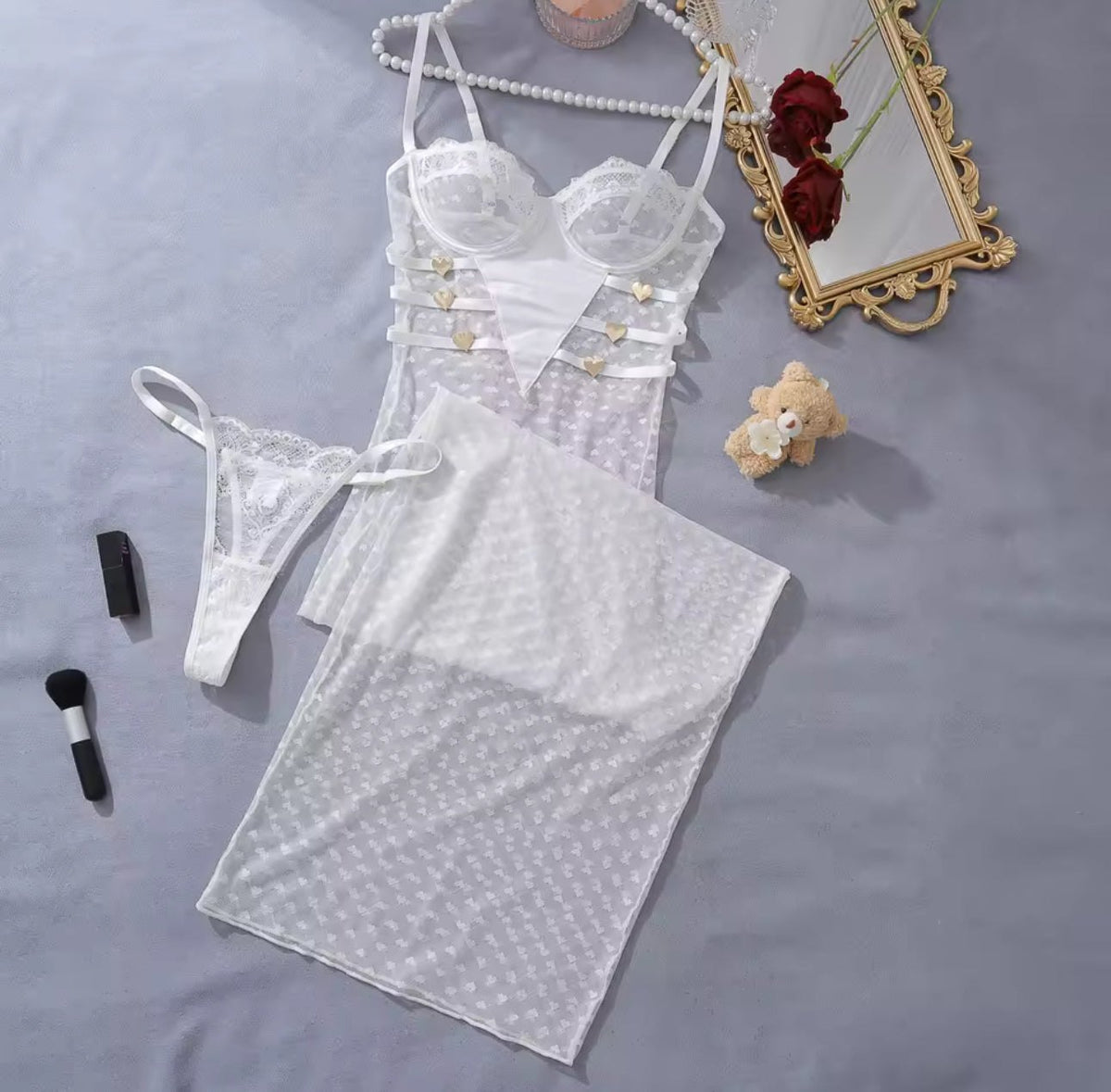 White ruffled lace mesh nightdress chemise