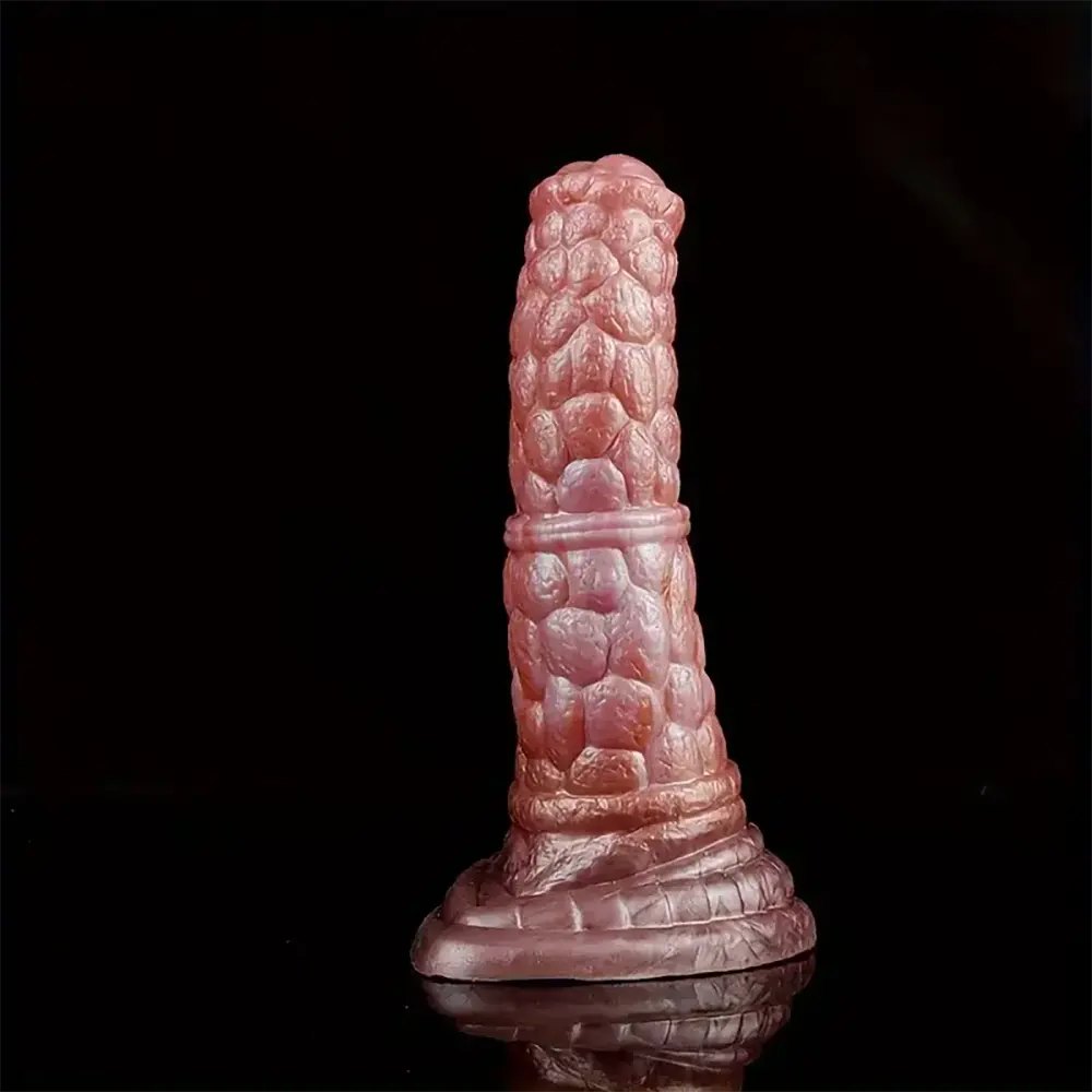 Scaled fantasy dildo with multi-tone texture, photo 6