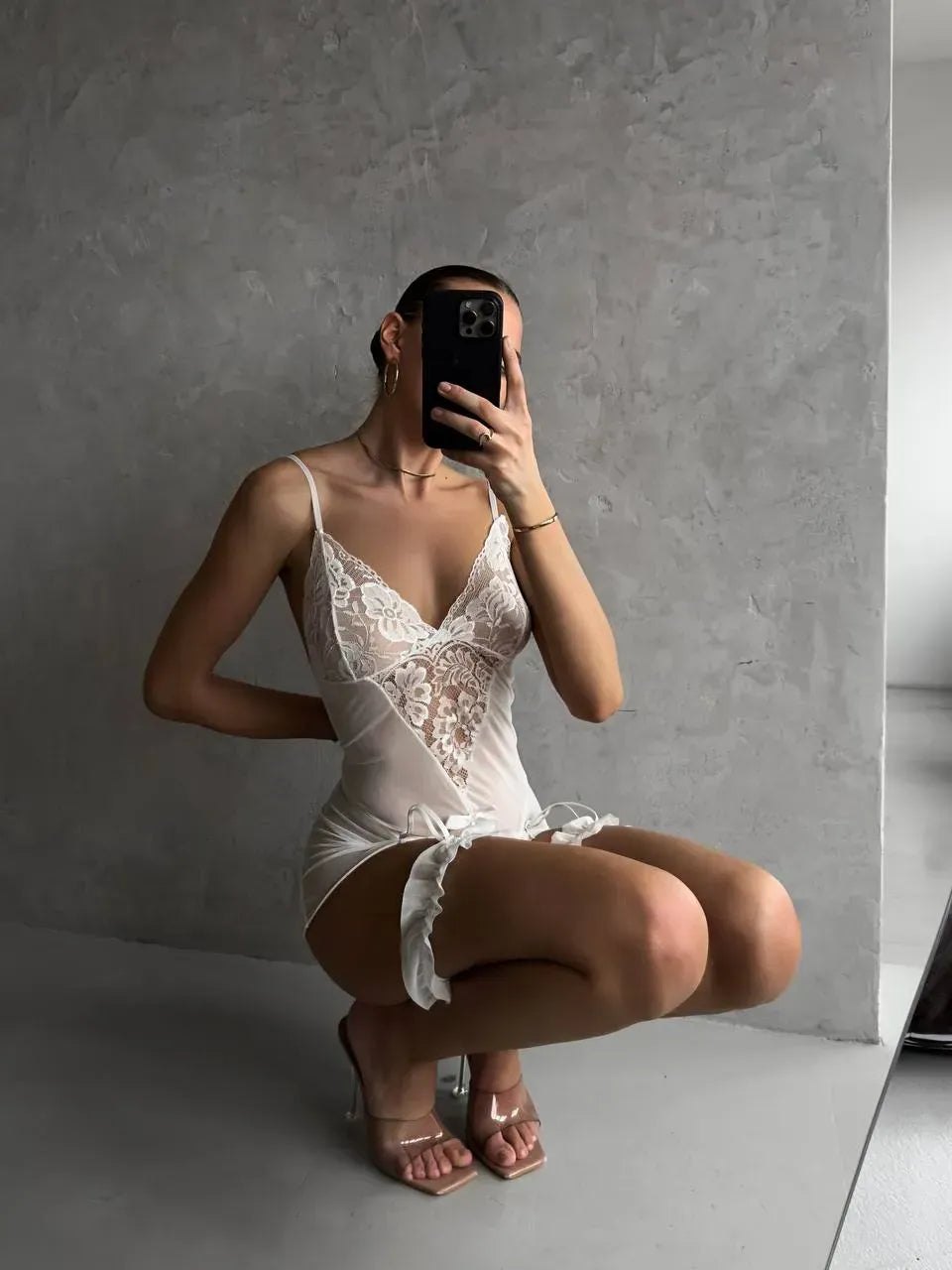 Sheer lace triangle back mini chemise, photo 9