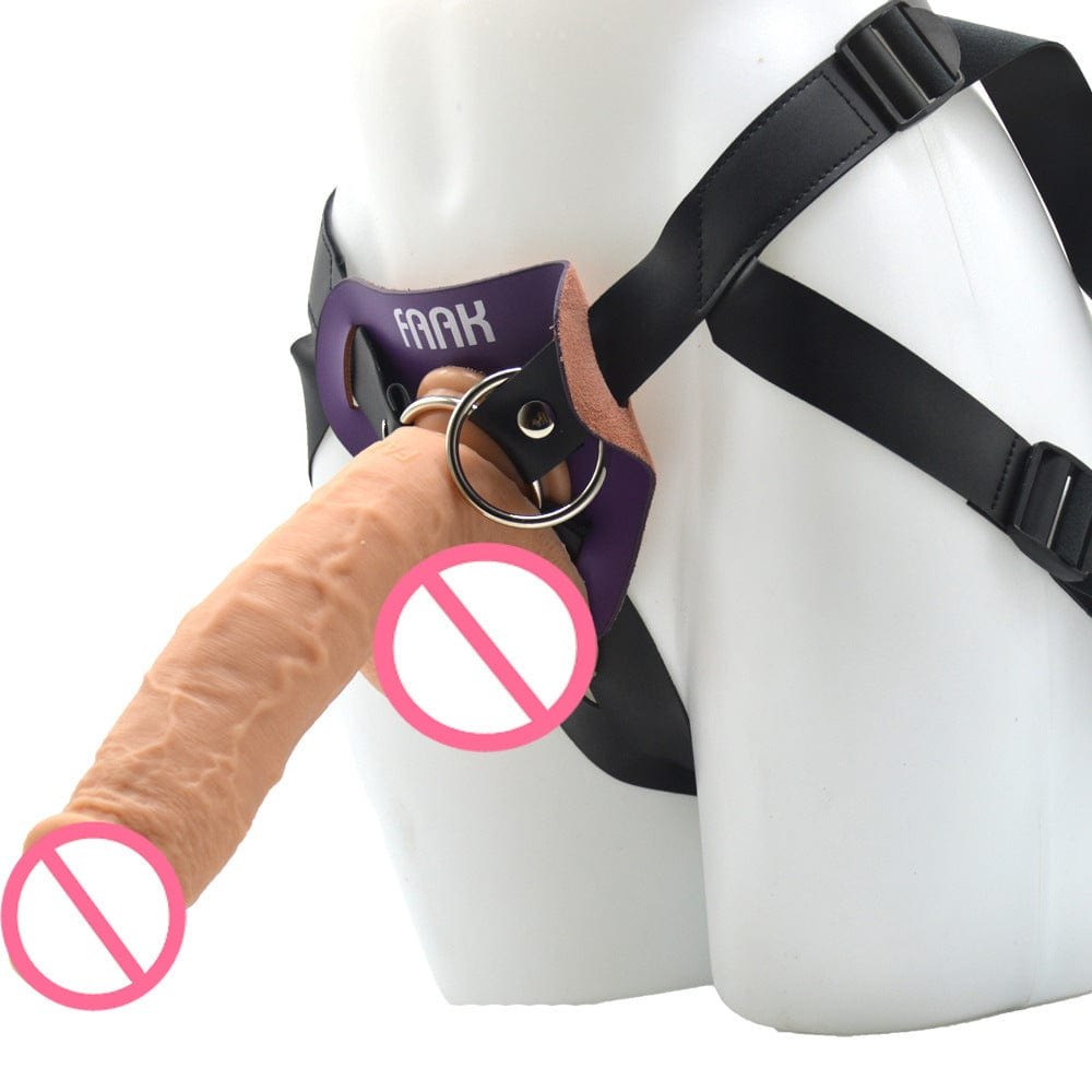 Silicone dildo with strap-on harness, photo 1