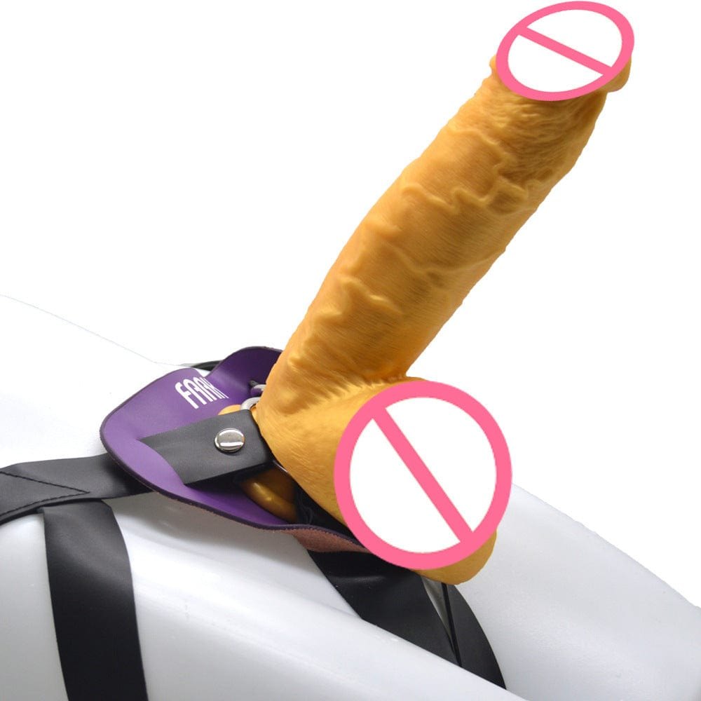 Silicone dildo with strap-on harness, photo 4