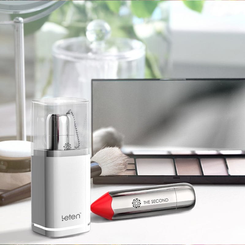 Silver-tone bullet vibrator with charging dock, photo 8
