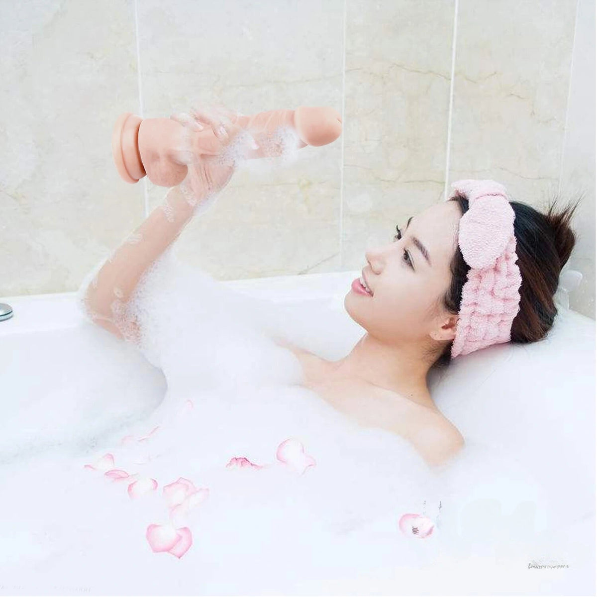 Flesh tone slim suction cup dildo, photo 6