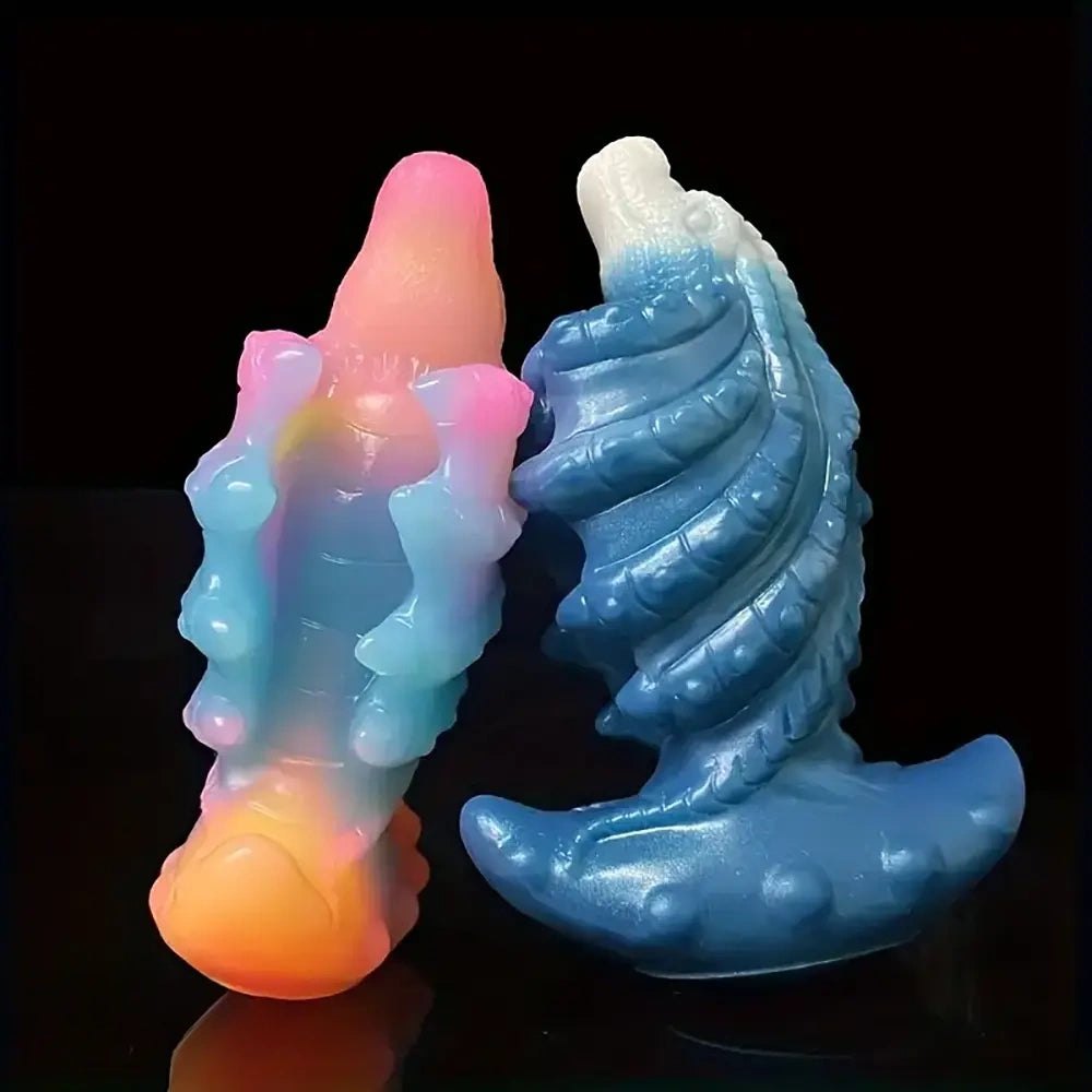 Small fin fantasy dildo, photo 1