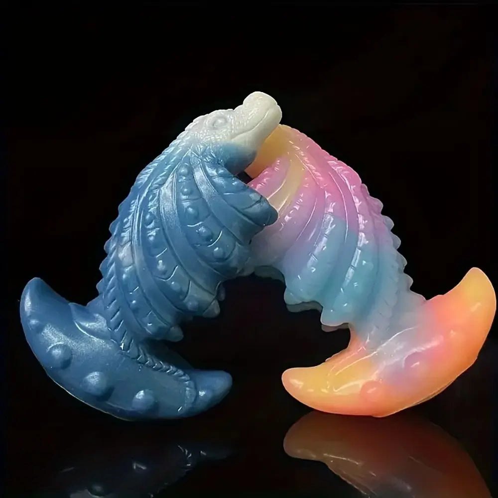 Small fin fantasy dildo, photo 6