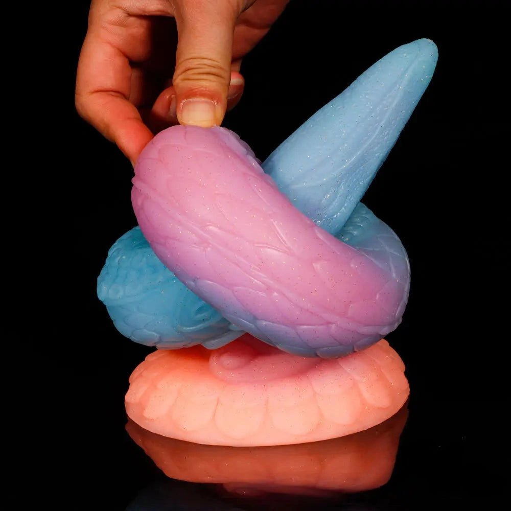 Snake-textured silicone fantasy dildo, photo 7