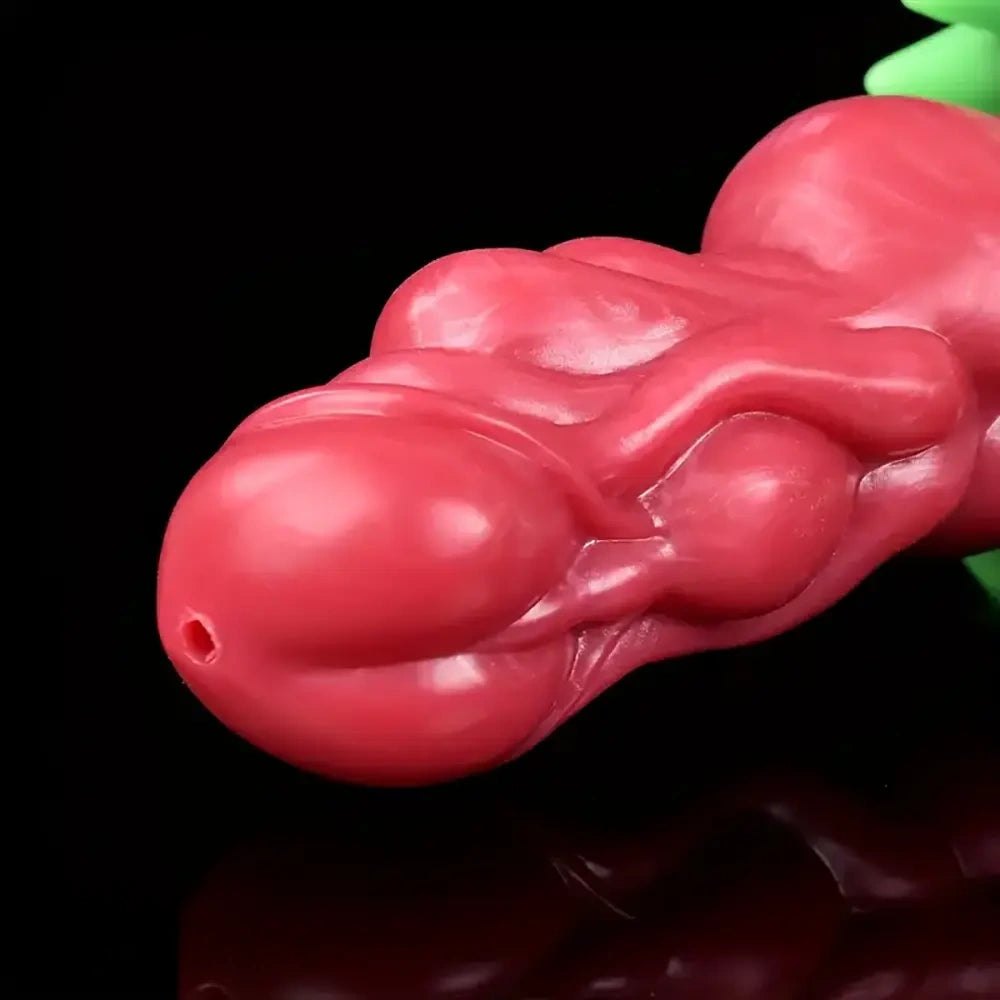 Spiked monster fantasy dildo with ridged texture, photo 4