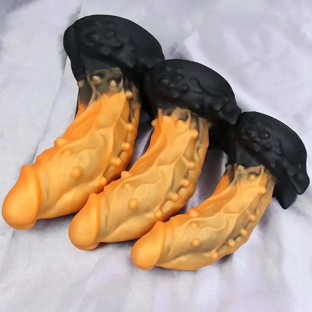 Spiked thick silicone dildo, photo 3