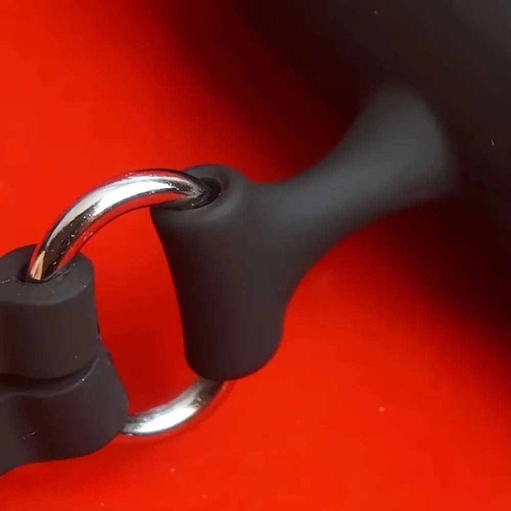 Black silicone strap on face gag, photo 4