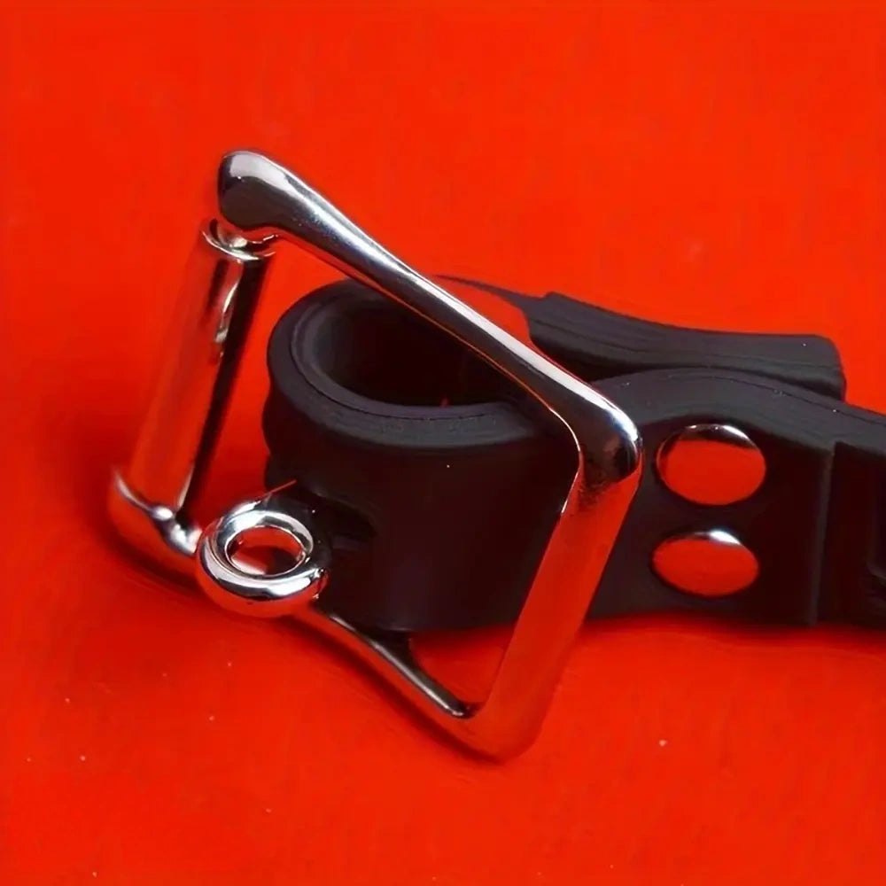 Black silicone strap on face gag, photo 8