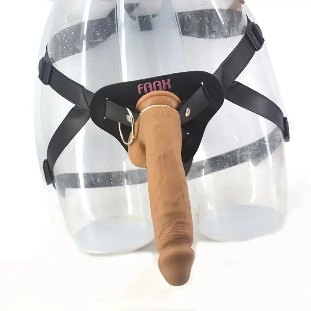 Flesh tone silicone strap-on dildo, photo 4