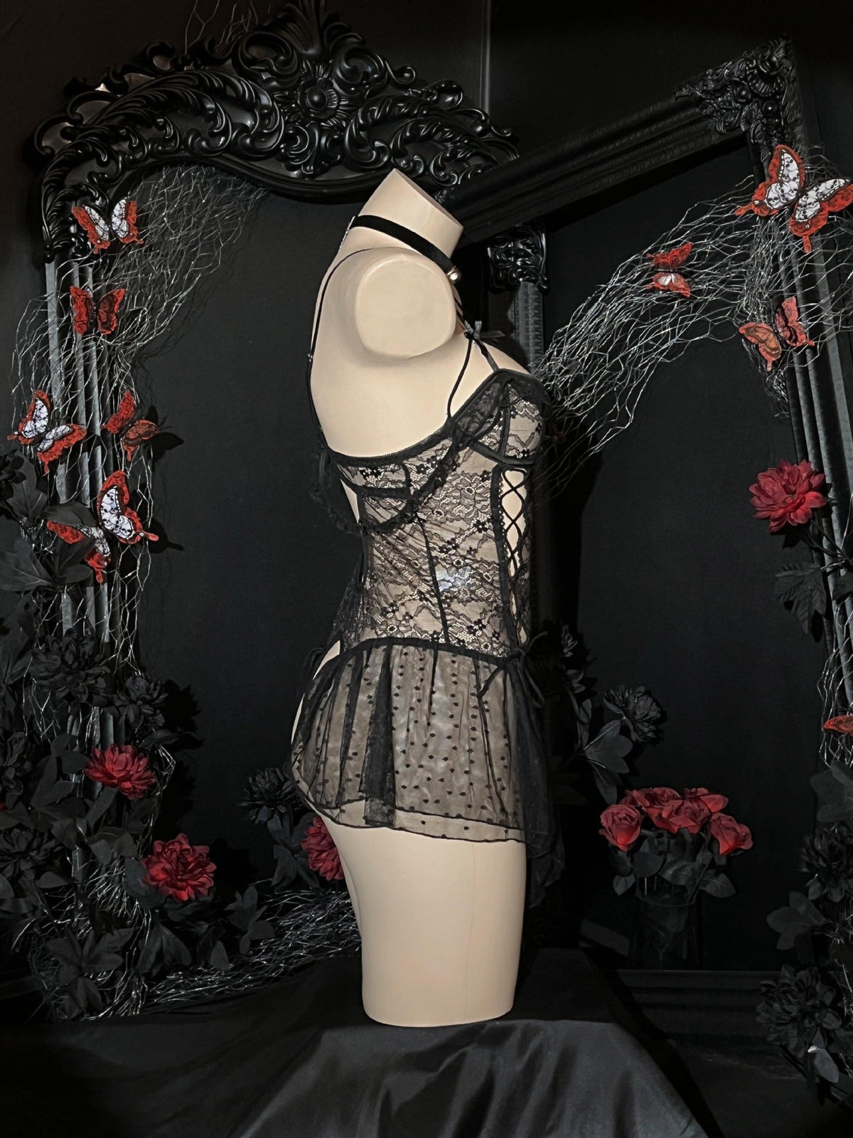 Strappy crotchless sheer lace nightdress, photo 3