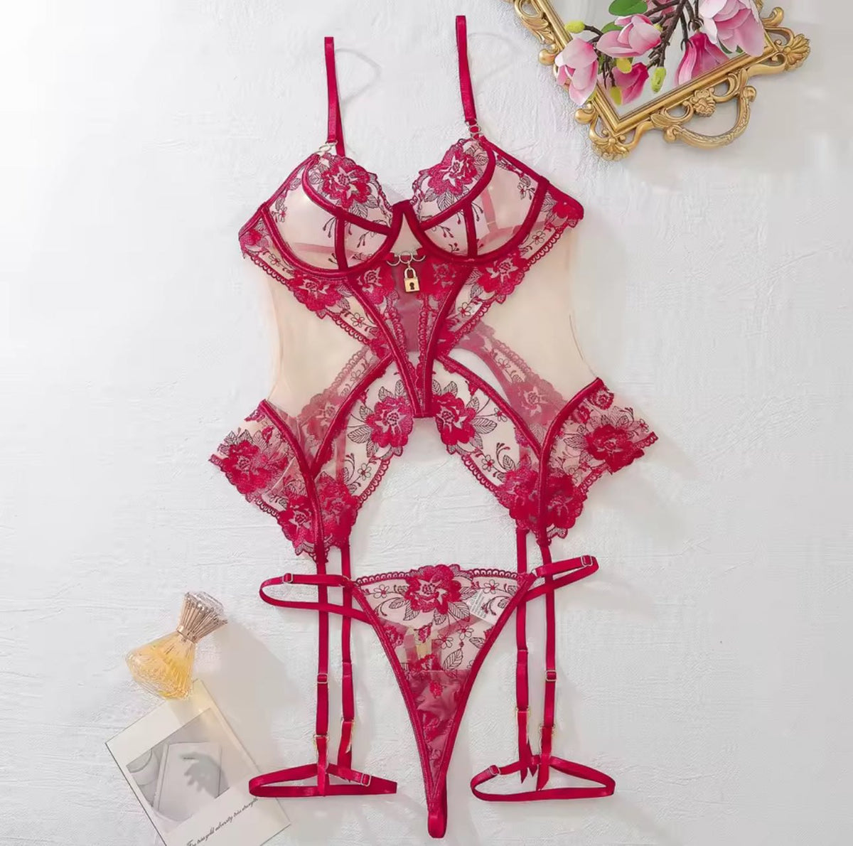 Strappy sheer lace bodysuit, photo 4