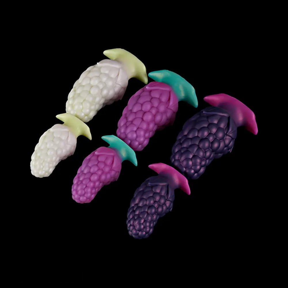 Strawberry textured silicone butt plug, photo 11