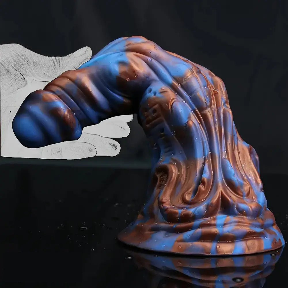 Thick fantasy cone dildo, photo 5
