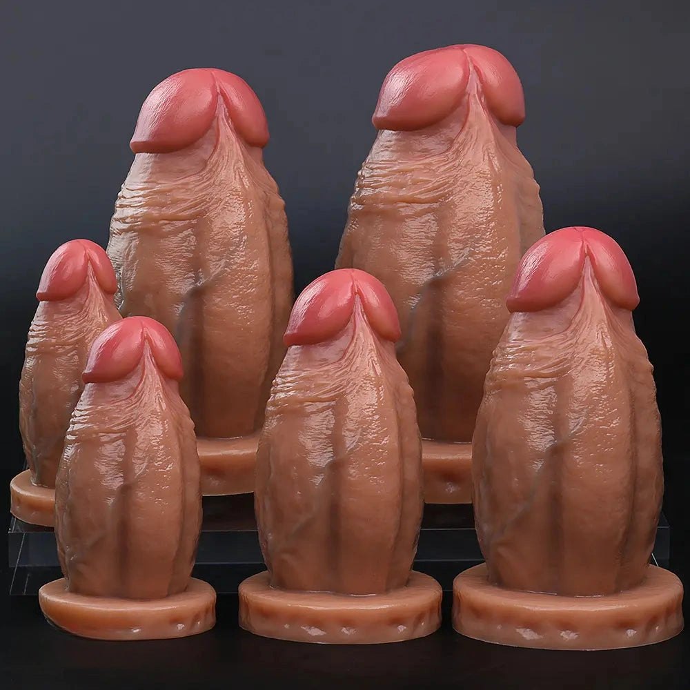 Flesh thick silicone dildo, photo 1