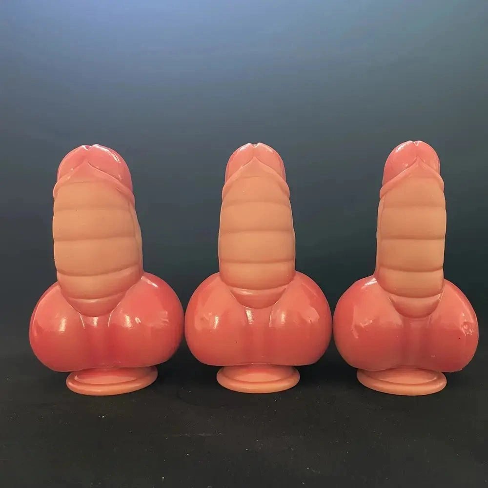 Flesh thick suction cup dildo, photo 4