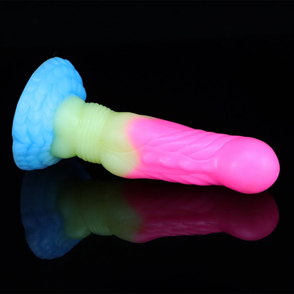 Twisted dragon scale liquid silicone fantasy dildo, photo 5
