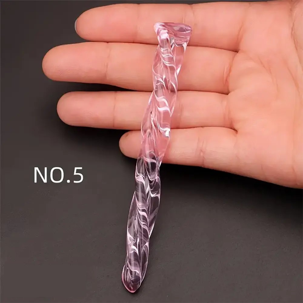Pink twisted glass dildo, photo 13
