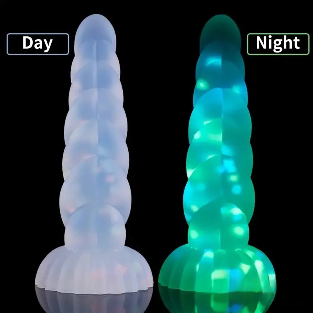 White twisted swirl fantasy dildo, photo 6