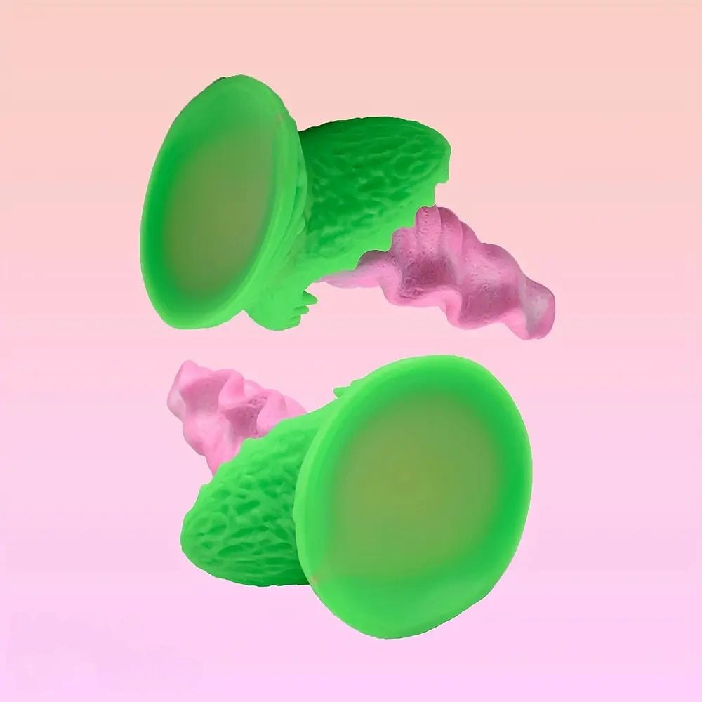 Mixed color twisted fantasy dildo, photo 7