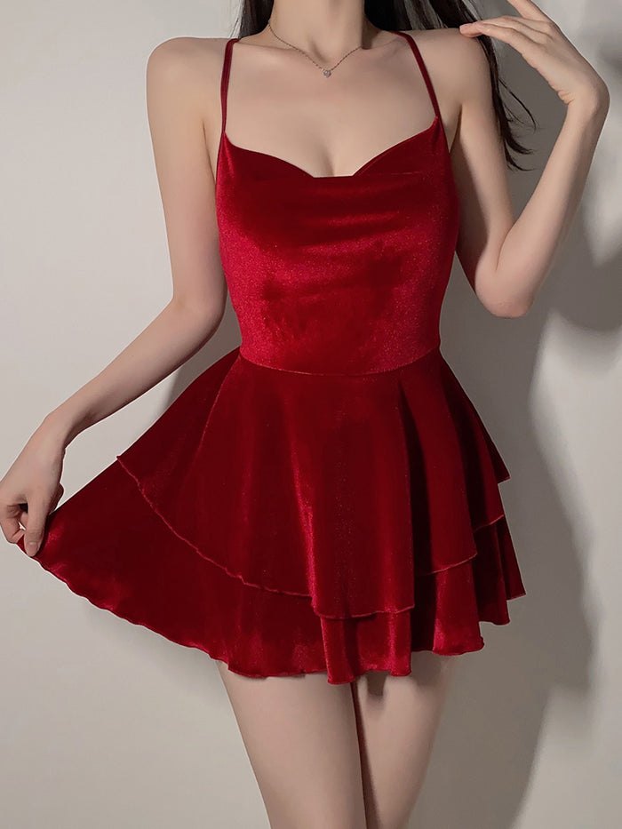 Red velvet layered ruffle backless nightdress