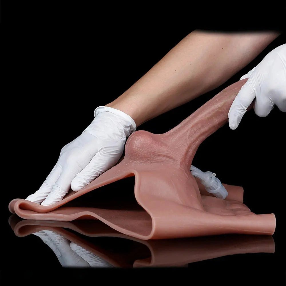 Flesh wearable squirting dildo, photo 13