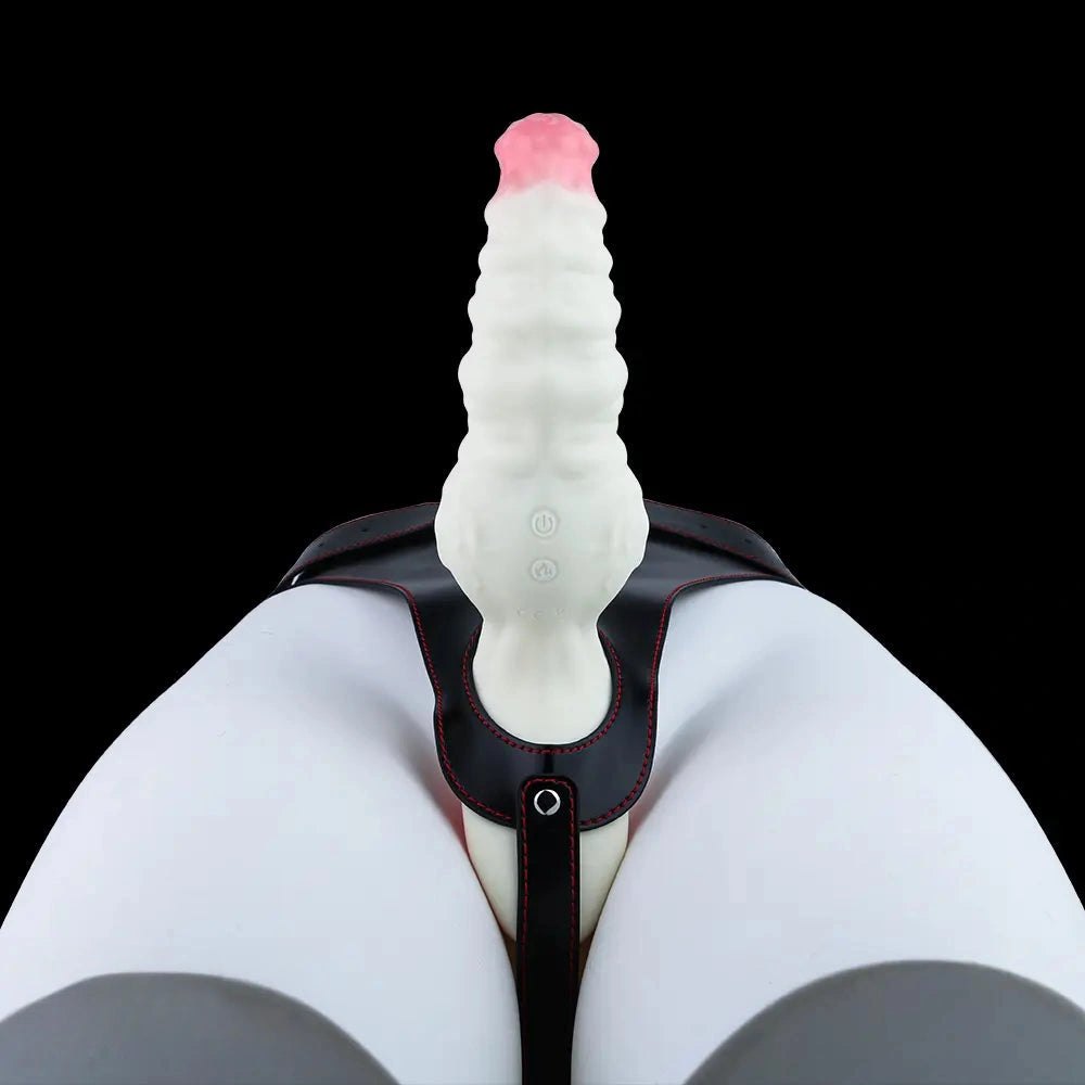 Wearable vibrating strap-on dildo, photo 11
